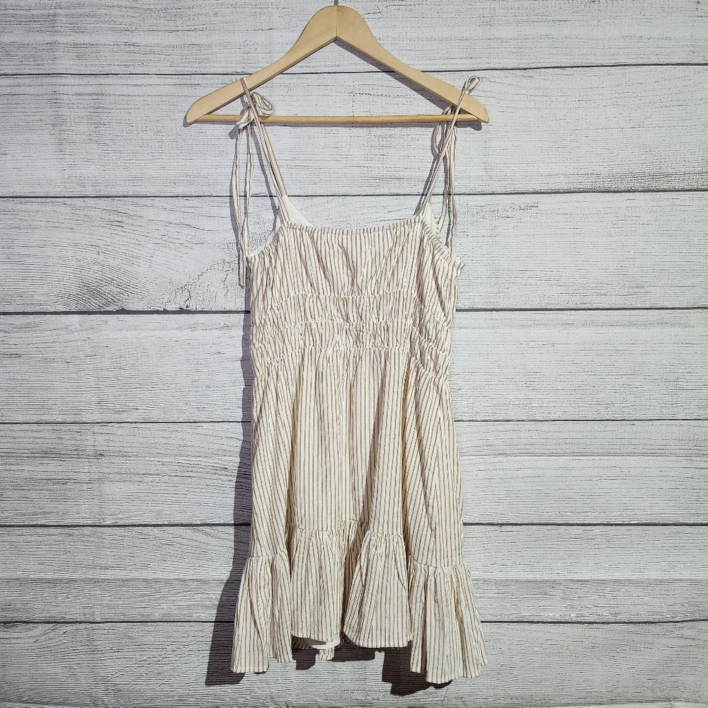 MINKPINK Cream Striped Dress, NWT Size S - Picture 8 of 10